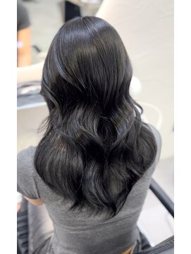 ヘルツ(Hz) ダークグレー/透明感カラー