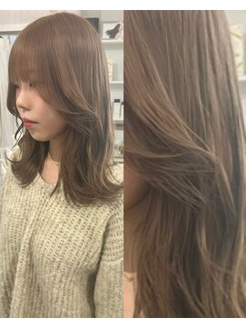 ミルクティーベージュ