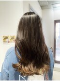 艶髪透明感ハイライトカラーSOCO.イヌイ