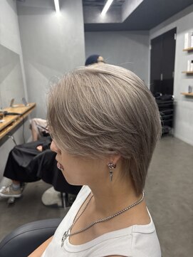 フロー アワード 92(FLOW award) ホワイトベージュ