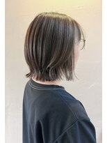 オクユキ(OKUYUKI)&nbsp;オリーブベージュ×くびれボブ