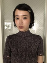 ナヌークカフラ(nanuk kafla)&nbsp;癖っぽくかけたパーマはパンでアレンジしても可愛い