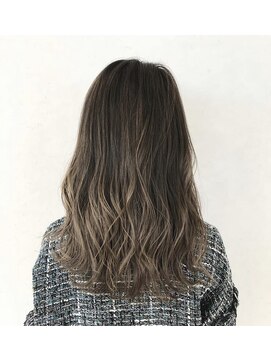 リアン(Lien) ヘルシーレイヤー×グレージュ★