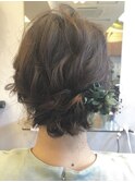 シンプルボブシニヨン