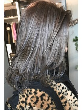 ペネロープ(Penelope) 【penelope】 廣重 洋平  シルバーグレージュ