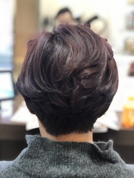 クアトロ 小山店(QUATRO) ミセスショート