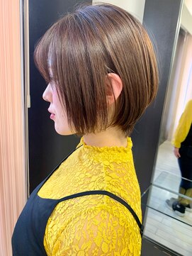 トゥエンティ(twenty) 小顔ショート