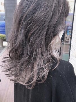 お客様1人1人のライフスタイルに合ったご提案をする《DEF HAIR》経験豊富なStylistがマンツーマンで担当＊