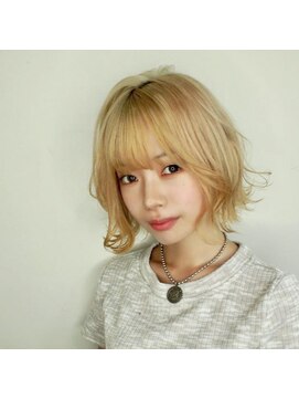 ブローチ(Brooch) 韓国カラー!ホワイトベージュ