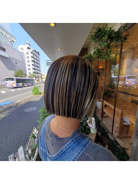 オネスト 八柱店(onest) 切りっぱなしボブ×ハイライト