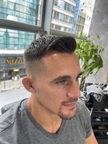 メグロバーバーショップロッポンギ 目黒六(MEGURO BARBER SHOP 6PPONGI)&nbsp;テーパーフェード