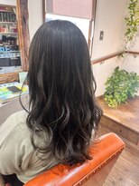 ル コワン ククー(Le coin coucou) オリーブカラー