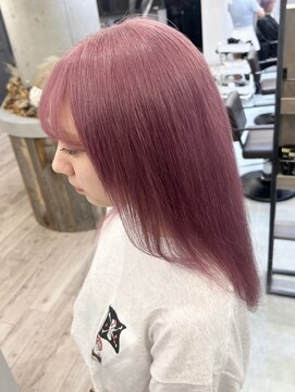 ルーブ トウキョウ(Loob. TOKYO) ブリーチハイトーンカラーミルクティーベージュレイヤーカット