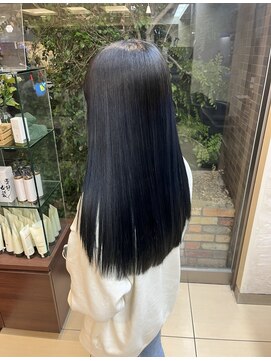 ルシア(LUCIA) ブルーブラック／暗髪