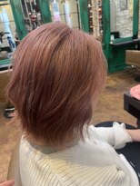 ヘアーラウンジ アンフィ 井土ヶ谷(Hair Lounge Anphi)&nbsp;白髪染め／ブリーチ／ピンクベージュ／切りっぱなしボブ