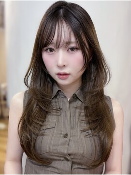 シエルバイアフロート(ciel by afloat) >>高めレイヤーカット×オリーブベージュ
