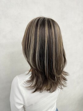 アース 越谷店(HAIR&MAKE EARTH) ハイライトスタイル