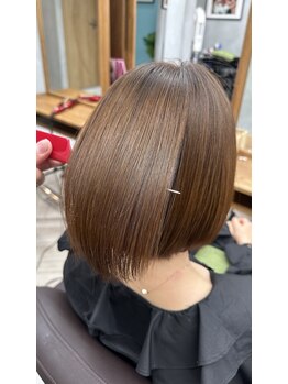 rojico.hair&spa【12/1OPEN(予定)】の写真/明るい白髪染めの提案で輝く毎日へ!白髪ぼかしで自然な髪色を楽しむスタイルを叶えます♪