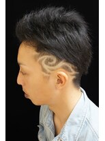 カプリヘアーデザイン(Capri Hair design)&nbsp;ツーブロックバリアート★トライバル