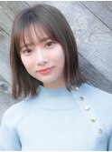透明感抜群アッシュ系カラー