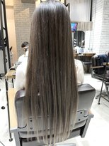 フェリア 渋谷(Feria)&nbsp;【filo by Feria】シルバー グレージュ♪