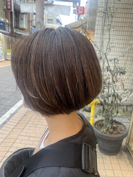 ネオリーブエム(Neolive em;) スッキリショートボブ