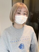 ケリーアン 太田(kelly.un)&nbsp;ブロンドミニボブ　金髪　乾かしただけでまとまる　大人ショート