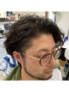 サロンドマナ ふんわりスパイラル、イケメン度急上昇パーマ