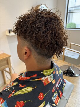 アリビオ(alivio) 【ツイストスパイラル】ツーブロックマッシュレイヤー