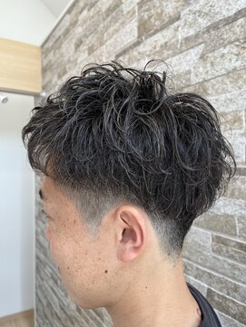 カペリ デ アーテ(Capelli di arte) メンズショートスタイル