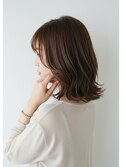 大人可愛いミディアムレイヤー30代40代50代サイドバングあり