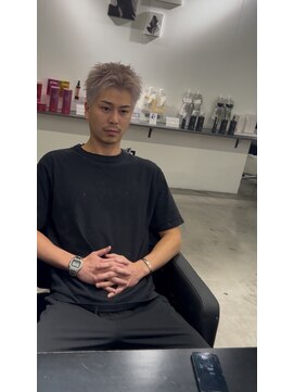 メンズサロン キング 高槻店(Men’s salon K!ng) 波巻きツイストスパイラルパーマ/フェザーパーマ/眉毛/メンズ