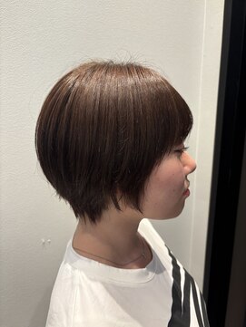 ジアン(GIEN) 首元すっきりショート♪@田中