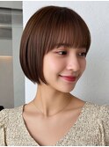 ショートボブ ミニボブ 丸みショート 前髪 ブラウン 透明感 20代