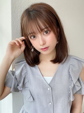 アフロート エル 大阪(AFLOAT L) 20代シースルーぱっつん前髪で結んでかわいいフェイスレイヤー