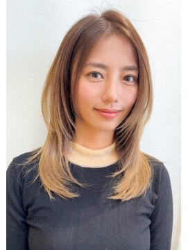 エミュ 表参道 青山(emu) シャギーフェイスレイヤー小顔グラデーションカラー