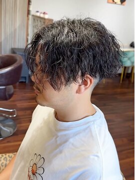 ツイストスパイラル【メンズ/パーマ/眉毛/沖縄市/美里】