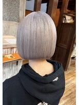 モアムー(Moremuu)&nbsp;【りえ】ホワイトシルバー