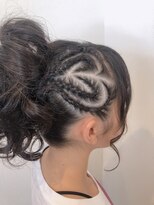 クロリ(Coloris) ハートコーンロウ!(アップスタイル)