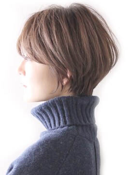 ロビー 表参道(ROBBY) ふんわり柔らかひし形ショート/ことりベージュ/30代40代