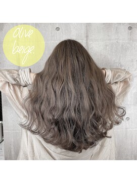 シュプバイトゥーミー(sup.by tomee) Olive beige.【担当 末吉】