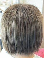 シス(sisu)&nbsp;ハイトーンアッシュ