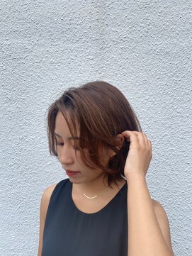 ラクリマ(Lacrima) 【外ハネ×ミディアム×透け感】HARU