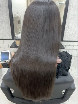 アンド(ANDO) 【本町】ラベージュ 暗髪透明感 艶感 髪質改善 高濃度水素TR