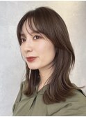 顔周りレイヤーカットグレージュカラーくびれボブベージュカラー