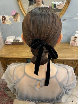 ヘアメイクアンドセットサロン リッコ(Hair make&set salon Ricco) タイトベロアリボンスタイル/梅田ヘアセットサロンRicco