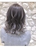 Moana【浦添】バレイヤージュ＃ハイライト＃グレーアッシュ