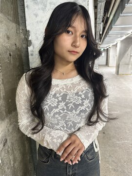 リム(LIM) 42ミリ太めのコテでゆるっとレイヤースタイル