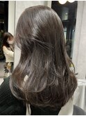 グレージュカラー 艶髪 レイヤーカット