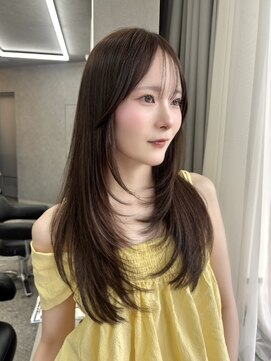 ボタン ハカタ(VOTAN hakata) 市野瀬裕奈/博多韓国ヘア/顔周りカット/レイヤーカット/暗め